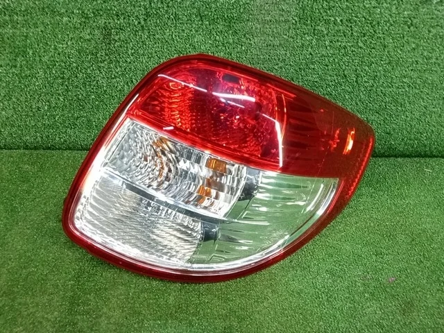 Фонарь задний правый YB11S SUZUKI SX4 YC11S 2007-2014