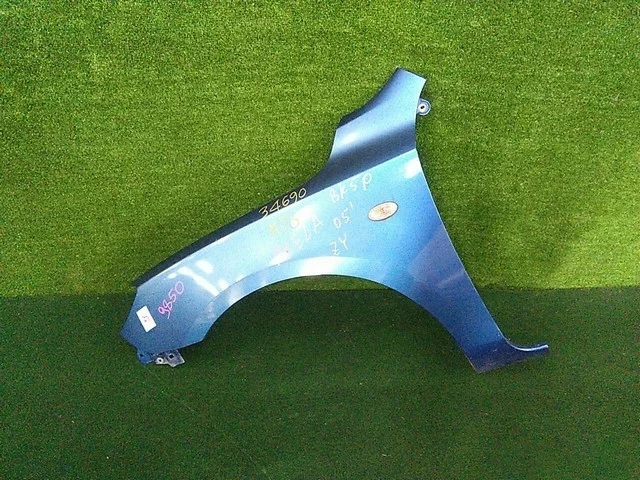 Крыло переднее левое (царапины) BK5P MAZDA MAZDA 3 BK 2003-2006, MAZDA 3 BK 2006-2009, AXELA BK 2003-2006, AXELA BK 2006-2009