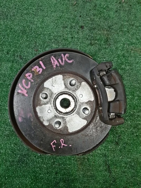 Кулак поворотный правый NCP31 TOYOTA SIENTA NCP80 2003-2006, WILL CYPHA XP70 2002-2005, PORTE NP10 2004-2012, BB NCP30 2000-2003, BB NCP30 2003-2005