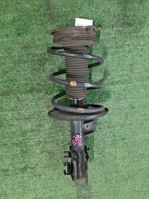 Амортизатор подвески передний левый J32 NISSAN TEANA J32 2008-2012, TEANA J32 2011-2014