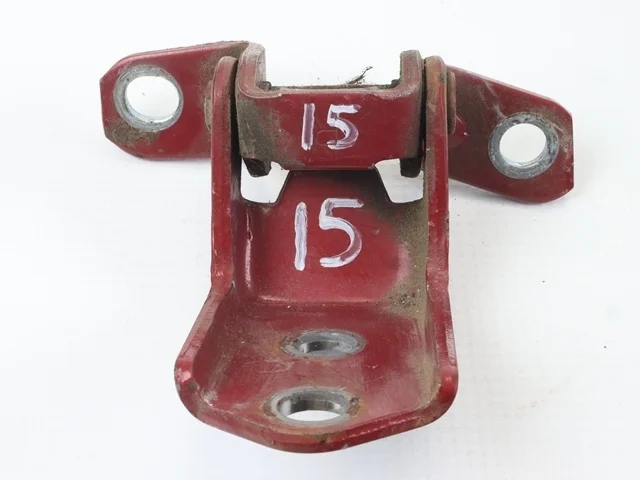 Петля двери задней левой нижняя BKEP MAZDA MAZDA 3 BK 2003-2006, MAZDA 3 BK 2006-2009, AXELA BK 2003-2006, AXELA BK 2006-2009