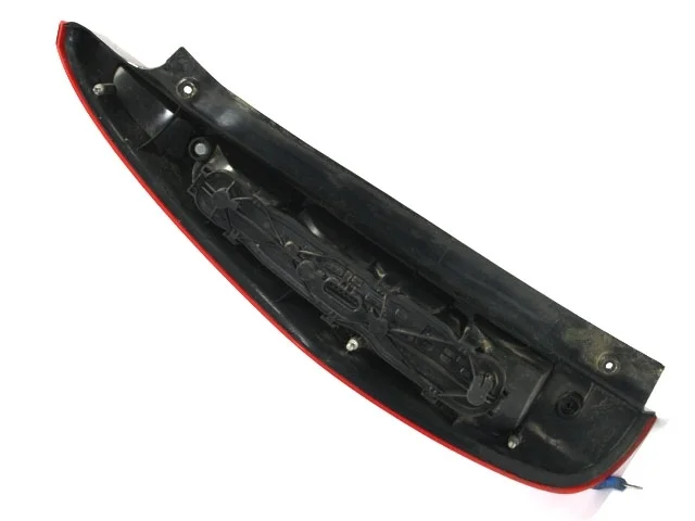 Фонарь задний правый MITSUBISHI COLT VI Z20 / Z30 2002-2008