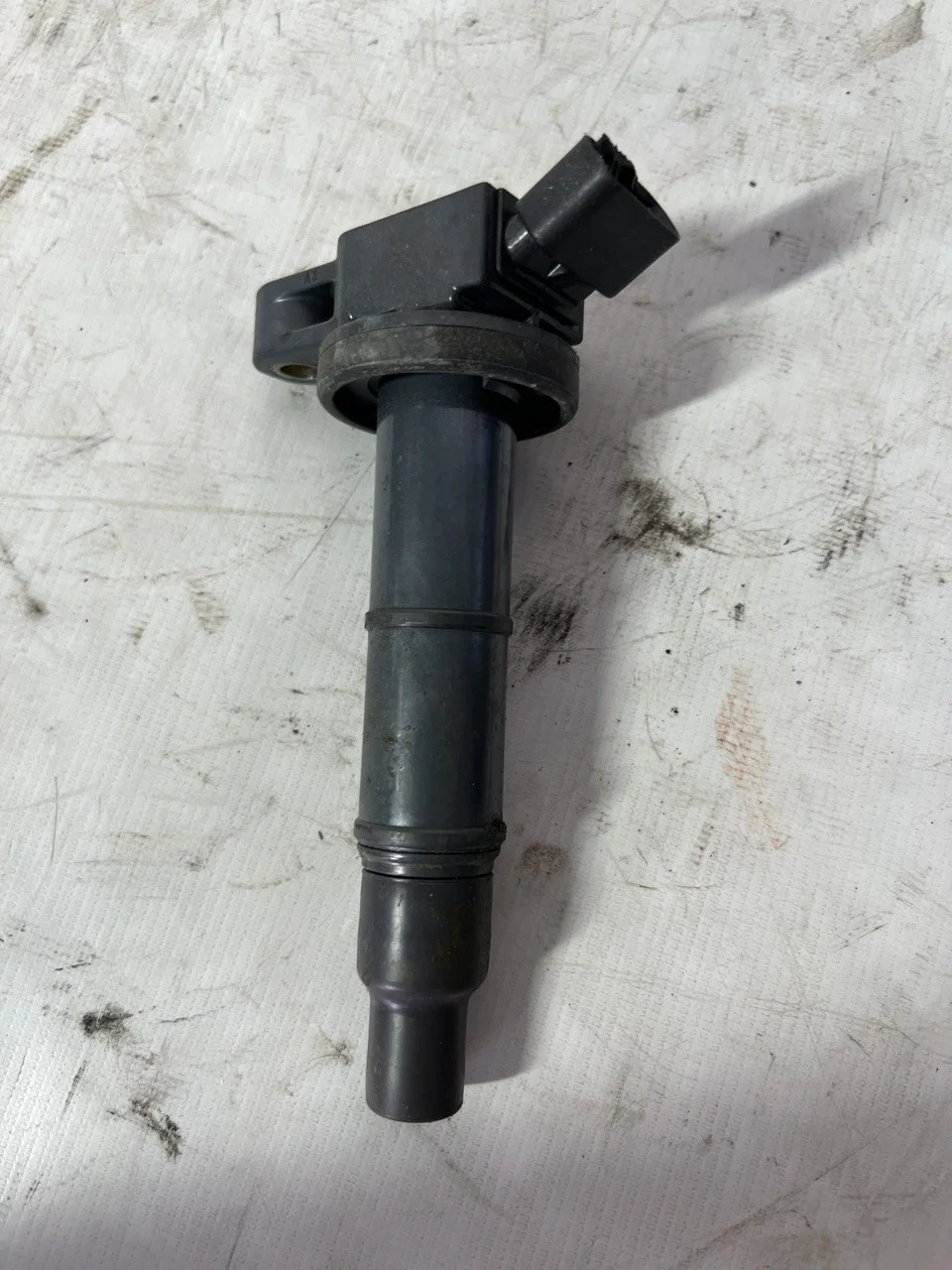 Катушка зажигания ACV40 TOYOTA PREVIA R30 2000-2003, ALPHARD H10 2005-2008, CAMRY XV40 2006-2009, CAMRY XV40 2009-2011, RAV4 XA30 2006-2008