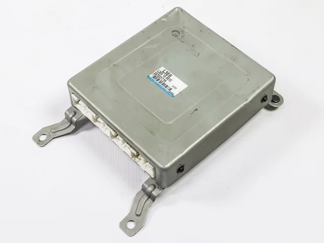 Блок управления двигателем (подмят корпус) LW3W MAZDA MPV LW 2002-2003, MPV LW 2003-2006