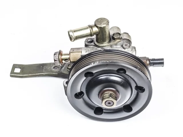 Насос гидроусилителя руля (хорошее состояние) LW3W MAZDA MPV LW 2002-2003, MPV LW 2003-2006