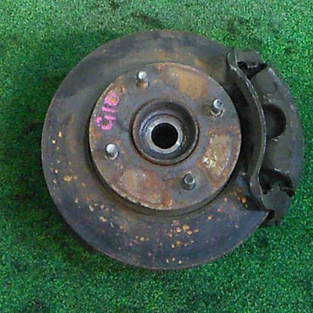 Кулак поворотный правый G10 NISSAN ALMERA N16 2003-2006, PULSAR VI N16 2000-2011, SENTRA V B15 1999-2006, ALMERA N16 2000-2003