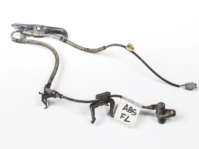 Датчик ABS передний левый (хорошее состояние) ACV30 TOYOTA CAMRY XV30 2001-2004, WINDOM V30 2001-2004, LEXUS ES IV 300 MCV30 2001-2003