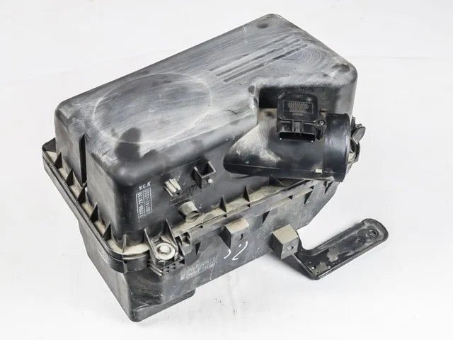 Корпус фильтра воздушного (хорошее состояние) ACV30 TOYOTA CAMRY XV30 2001-2004