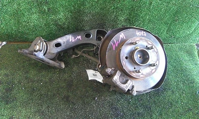 Рычаг подвески задний правый продольный W11 NISSAN AVENIR II W11 1998-2005