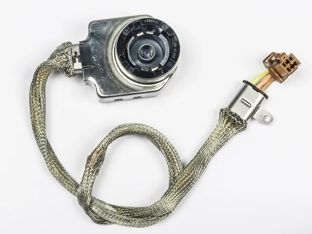 Игнитор блока розжига ксенона V36 INFINITI INFINITI G IV V36 2007-2014, NISSAN SKYLINE V36 2006-2009, SKYLINE V36 2010-2014