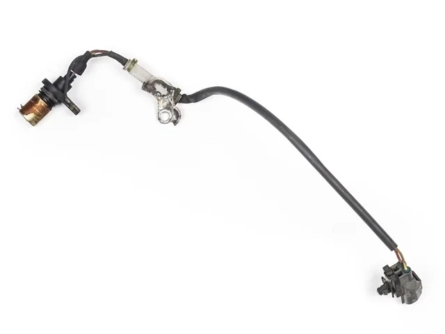 Датчик положения коленвала ZNM10 TOYOTA COROLLA E140 / E150 2006-2010, AVENSIS T220 1997-2003, AVENSIS T250 2006-2008, AVENSIS T250 2003-2006