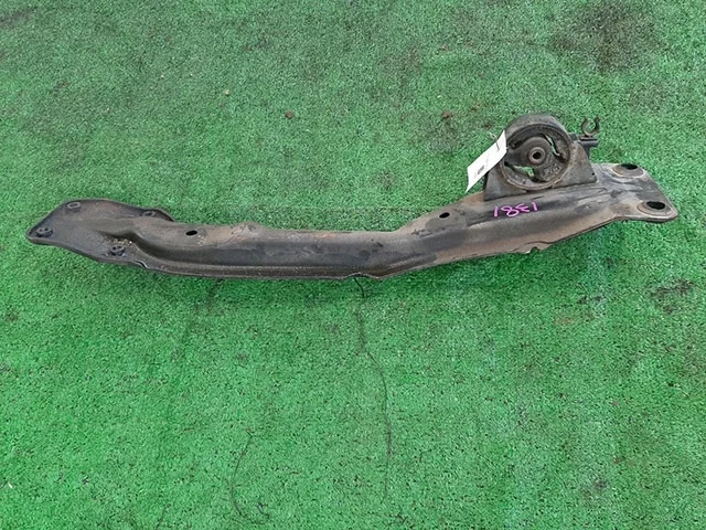 Балка NT30 NISSAN PRIMERA III P12 2002-2008, X-TRAIL T30 2000-2003, X-TRAIL T30 2003-2007