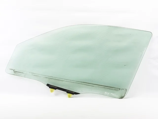 Стекло двери передней левой CU5W MITSUBISHI OUTLANDER CU 2003-2007, AIRTREK CU 2001-2005