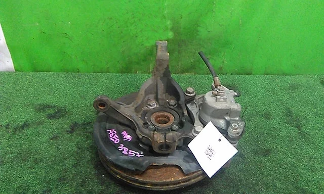 Кулак поворотный левый AZE0 NISSAN JUKE YF15 2014-2019, LEAF ZE0 2010-2017, JUKE YF15 2010-2014, SENTRA VII B17 2014-2017