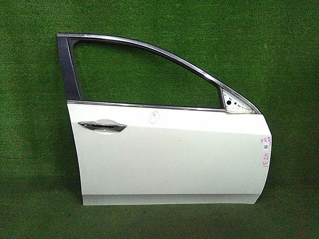 Дверь передняя правая CW2 HONDA ACCORD VIII CU 2008-2011, ACCORD VIII CU 2011-2013