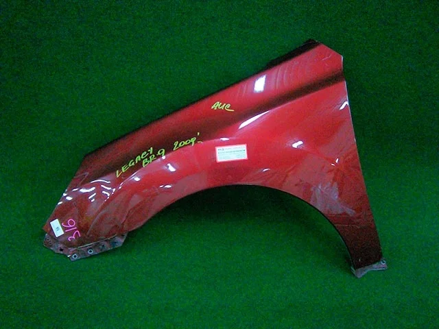Крыло переднее левое (царапины) BR9 SUBARU LEGACY B14 2009-2014