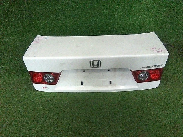 Крышка багажника CL7 HONDA ACCORD VII CM / CL / CN 2002-2006, ACCORD VII CM / CL / CN 2006-2008