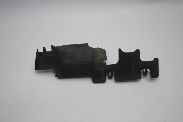 Воздуховод радиатора левый 1K1 VOLKSWAGEN JETTA V 1K2 / 1K5 2005-2011, GOLF V 1K1 / 1K5 2003-2009