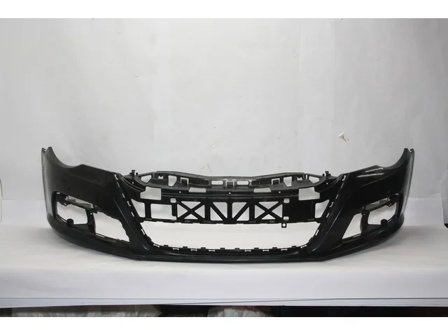 Бампер передний (трещина) VOLKSWAGEN PASSAT CC 357 2008-2012