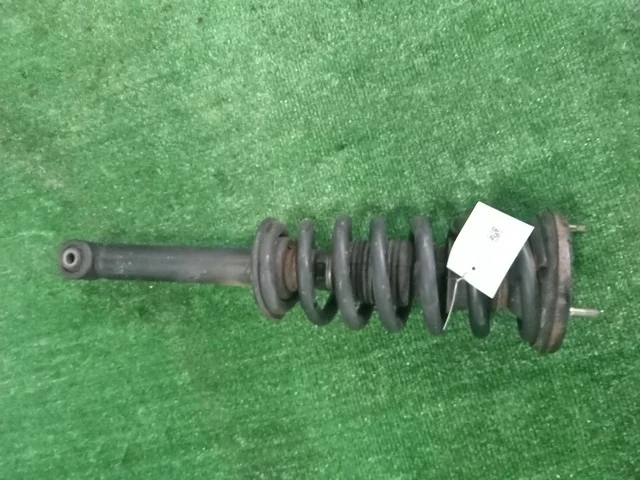 Амортизатор подвески передний левый=правый V65W MITSUBISHI PAJERO III / MONTERO III V6 / V7 2000-2002, PAJERO III / MONTERO III V6 / V7 2003-2006