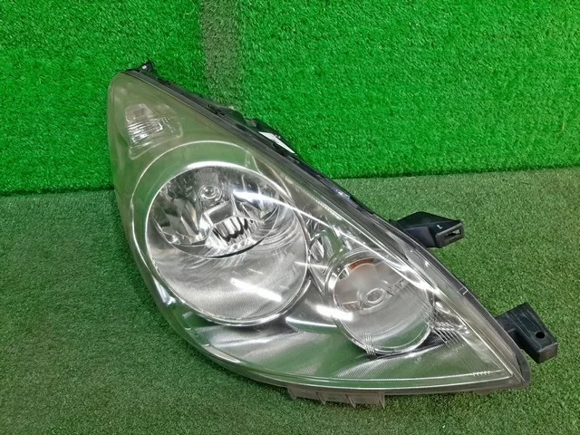 Фара правая E11 NISSAN NOTE E11 2008-2012
