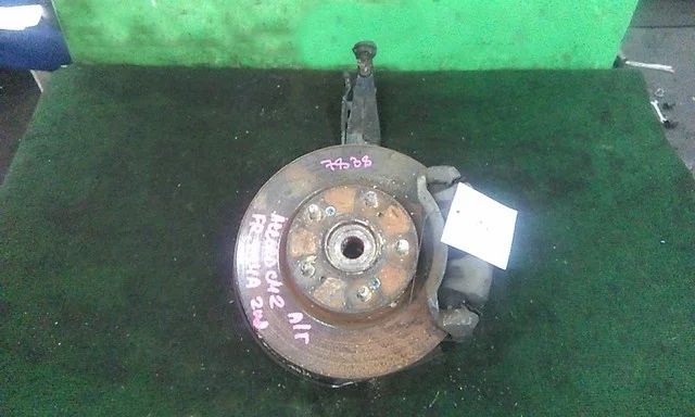 Кулак поворотный правый CM2 HONDA ACCORD VII CM / CL / CN 2002-2006, ACCORD VII CM / CL / CN 2006-2008