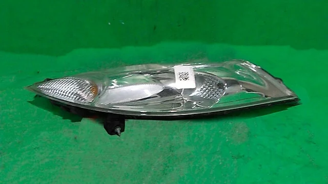 Указатель поворота левый F15 NISSAN JUKE YF15 2010-2014