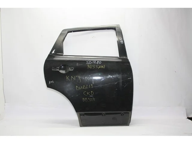 Дверь задняя правая (потерта) J10 NISSAN QASHQAI J10 2006-2010, QASHQAI J10 2010-2013