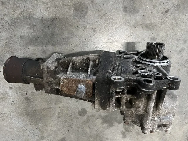 Коробка раздаточная CW5W/CW6W MITSUBISHI OUTLANDER XL CW 2007-2010, RVR III GA 2010-2012, ASX GA 2010-2012