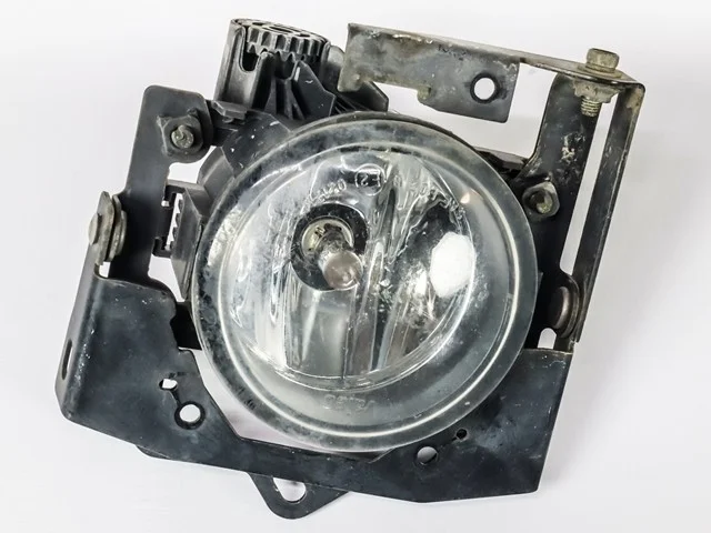 Фара противотуманная левая=правая CW5W MITSUBISHI OUTLANDER XL CW 2007-2010