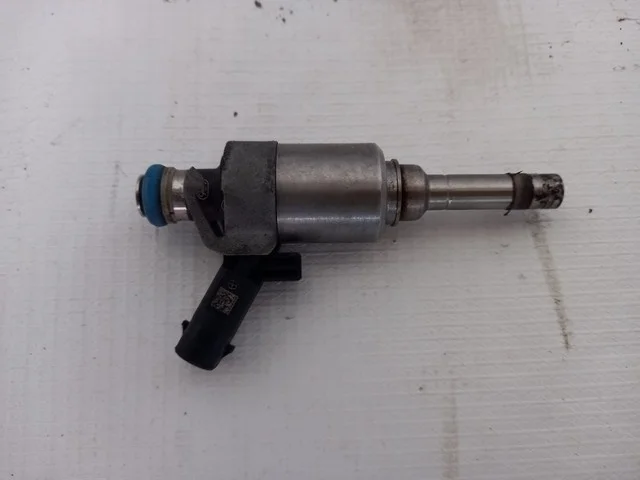Форсунка топливная 5N AUDI A4 B8 2011-2015, A4 B8 2007-2011, VOLKSWAGEN TRANSPORTER T5 2009-2015, TRANSPORTER T6 2015-2019, AMAROK 2H 2010-2016