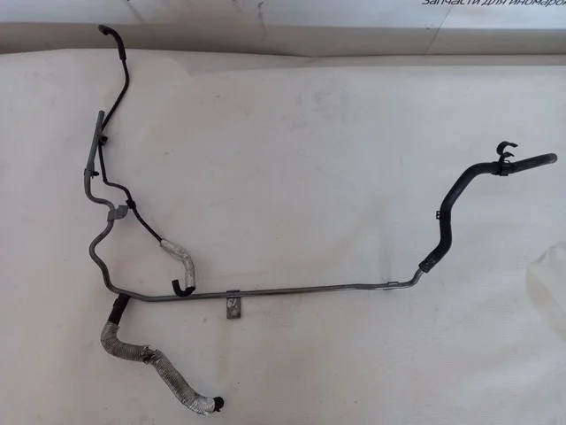 Трубка системы охлаждения 1T2 VOLKSWAGEN JETTA V 1K2 / 1K5 2005-2011, GOLF V 1K1 / 1K5 2003-2009, TOURAN I 1T1 / 1T2 2003-2006