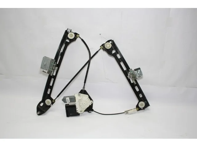 Стеклоподъемник двери передней правой VOLKSWAGEN PASSAT CC 357 2008-2012