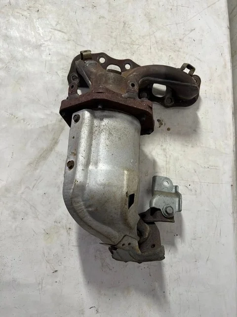 Коллектор выпускной передний J32 NISSAN PATHFINDER R52 2014-2017, TEANA J32 2008-2012, TEANA J32 2011-2014, ELGRAND III E52 2010-2020