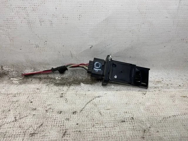Датчик массового расхода воздуха QP12 NISSAN PRIMERA III P12 2002-2008, QASHQAI J11 2014-2020, TEANA J32 2008-2012, TEANA J32 2011-2014