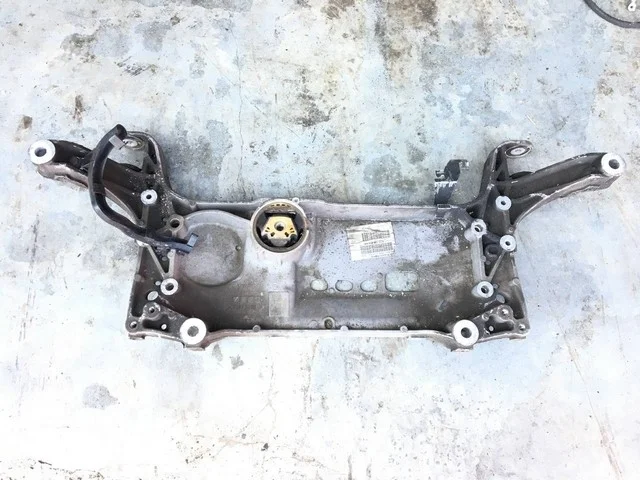Балка передняя 5N VOLKSWAGEN PASSAT B6 2005-2010, PASSAT B7 2011-2015, TIGUAN I 5N1 / 5N2 2007-2011, TIGUAN I 5N1 / 5N2 2011-2018