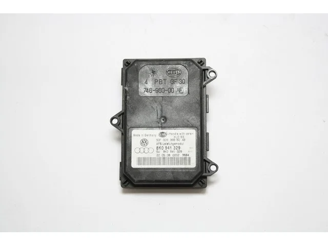 Блок управления адаптивным наклоном света фар 8K AUDI A4 B8 2011-2015, A4 B8 2007-2011