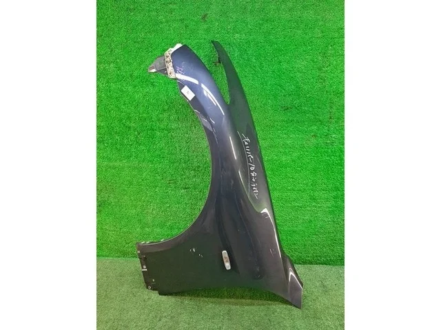 Крыло переднее левое (потерто) CPV35 NISSAN SKYLINE V35 2004-2007