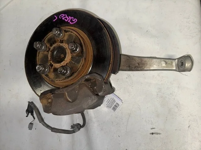 Кулак поворотный левый GSE20 LEXUS IS II 250/350 XE20 2005-2008, IS II 250/350 XE20 2008-2010
