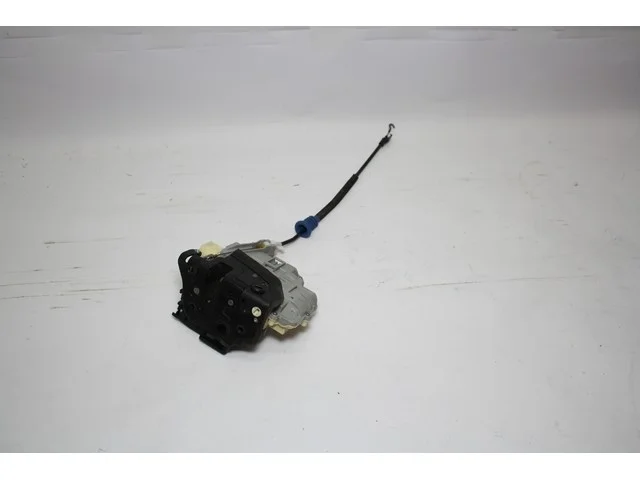 Замок двери задней правой VOLKSWAGEN PASSAT B6 2005-2010, PASSAT B7 2011-2015, SEAT IBIZA 6J 2008-2015, VOLKSWAGEN TIGUAN I 5N1 / 5N2 2007-2011