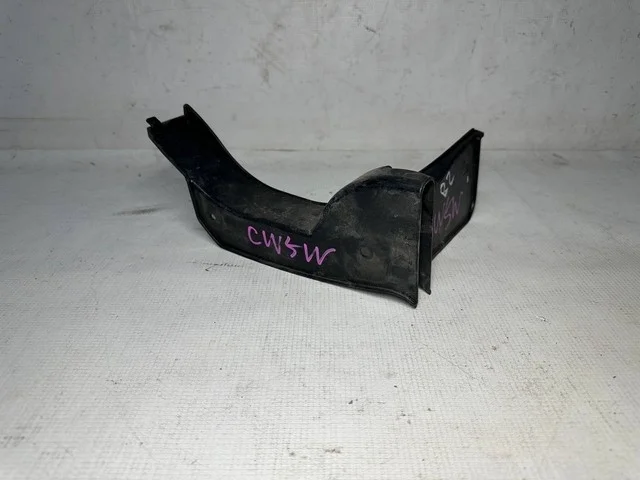 Пыльник боковины бампера заднего правый CW5W MITSUBISHI OUTLANDER XL CW 2007-2010
