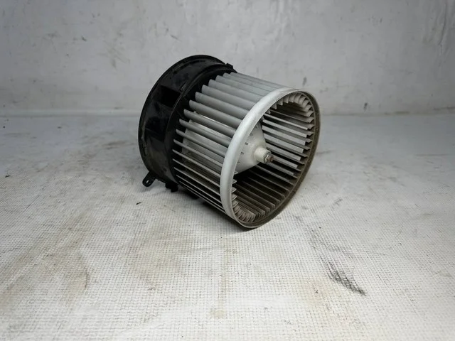 Мотор отопителя NJ10 NISSAN DUALIS J10 2007-2010, QASHQAI J10 2006-2010, DUALIS J10 2010-2014, QASHQAI J10 2010-2013