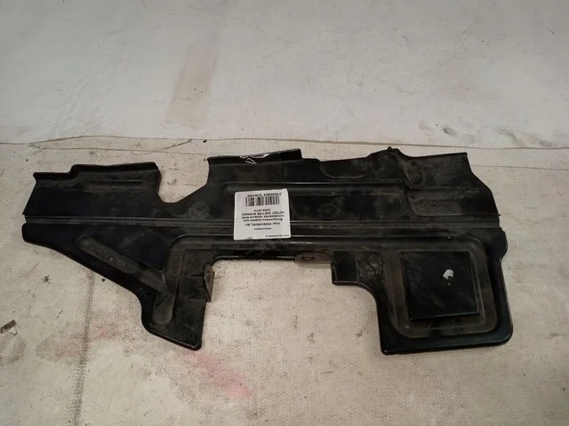 Воздуховод радиатора правый AZT251 TOYOTA AVENSIS T250 2006-2008, AVENSIS T250 2003-2006