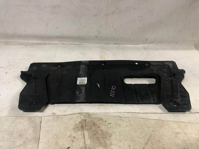 Пыльник моторного отсека центральный NJ10 NISSAN DUALIS J10 2007-2010, QASHQAI J10 2006-2010, DUALIS J10 2010-2014, QASHQAI J10 2010-2013