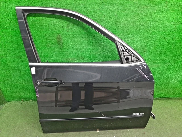 Дверь передняя правая (подмят молдинг) E70 BMW X5 E70 2006-2010, X5 E70 2010-2013