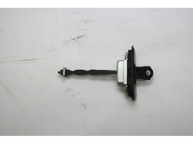 Ограничитель фиксатор двери передней левой=правой NJ10 NISSAN DUALIS J10 2007-2010, QASHQAI J10 2006-2010, DUALIS J10 2010-2014, QASHQAI J10 2010-2013