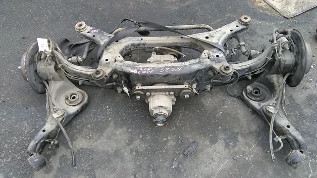 Балка задняя C25 NISSAN SERENA III C25 2005-2007, SERENA III C25 2007-2010