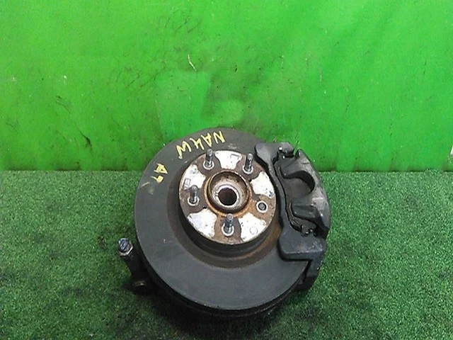 Кулак поворотный правый NA4W MITSUBISHI GRANDIS NA4W 2003-2011