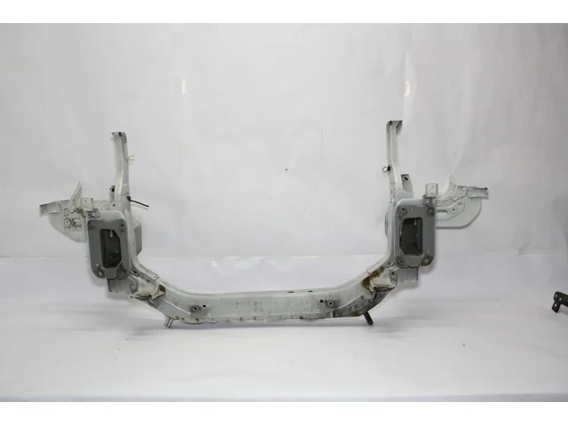 Суппорт радиатора CW5W MITSUBISHI OUTLANDER XL CW 2007-2010, OUTLANDER XL CW 2010-2012