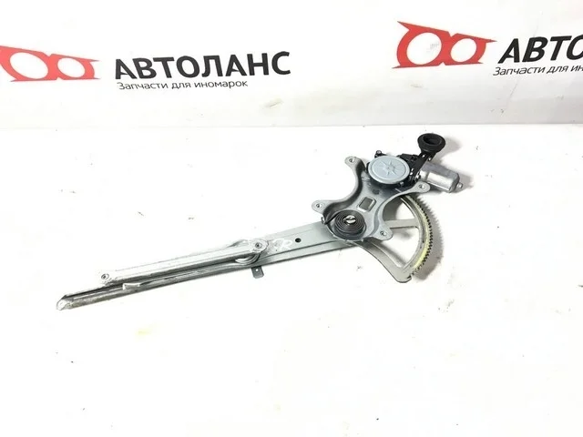Стеклоподъемник двери передней правой MNH15 TOYOTA ALPHARD H10 2002-2005